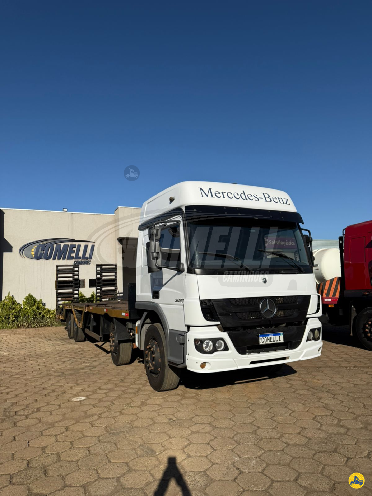 CAMINHAO MERCEDES-BENZ MB 3030 Plataforma Cavalo 8x2 Comelli Caminhões RIO VERDE GOIAS GO